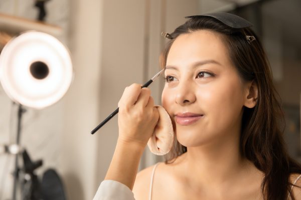 Learner Loan Level 3 Diploma in Make-Up Artistry (Academy Based)